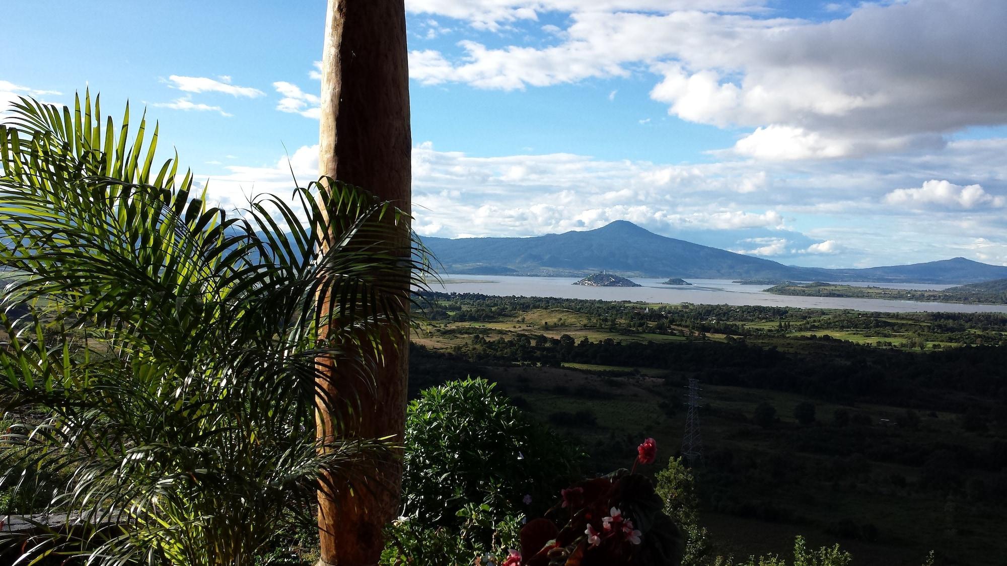 Eco Hotel Ixhi Pátzcuaro Zewnętrze zdjęcie
