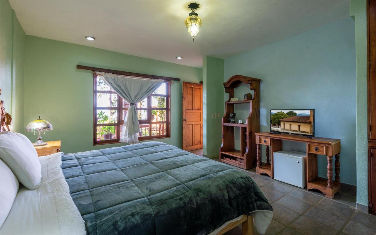 Eco Hotel Ixhi Pátzcuaro Zewnętrze zdjęcie